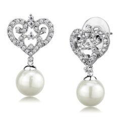 Kungliga örhängen med pärla och gnistrande cubic zirkonia