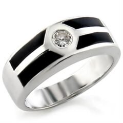 ring i tidlös design med vackar glittrande cubic zirconia