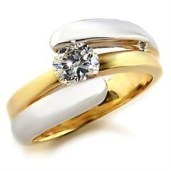 Vacker ring i vitguld och guld med cubic zirkonia